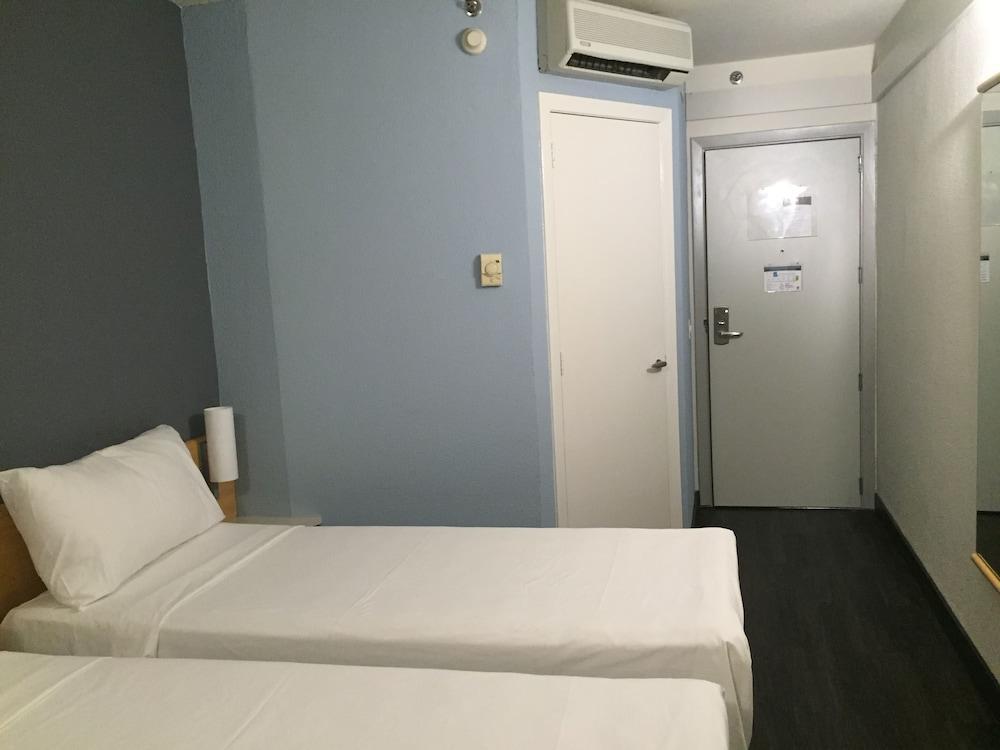 מלון Ibis Vitoria Aeroporto מראה חיצוני תמונה