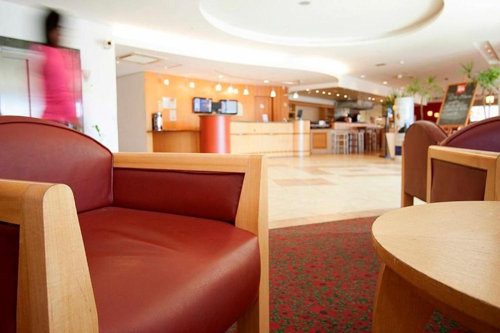 מלון Ibis Vitoria Aeroporto מראה חיצוני תמונה