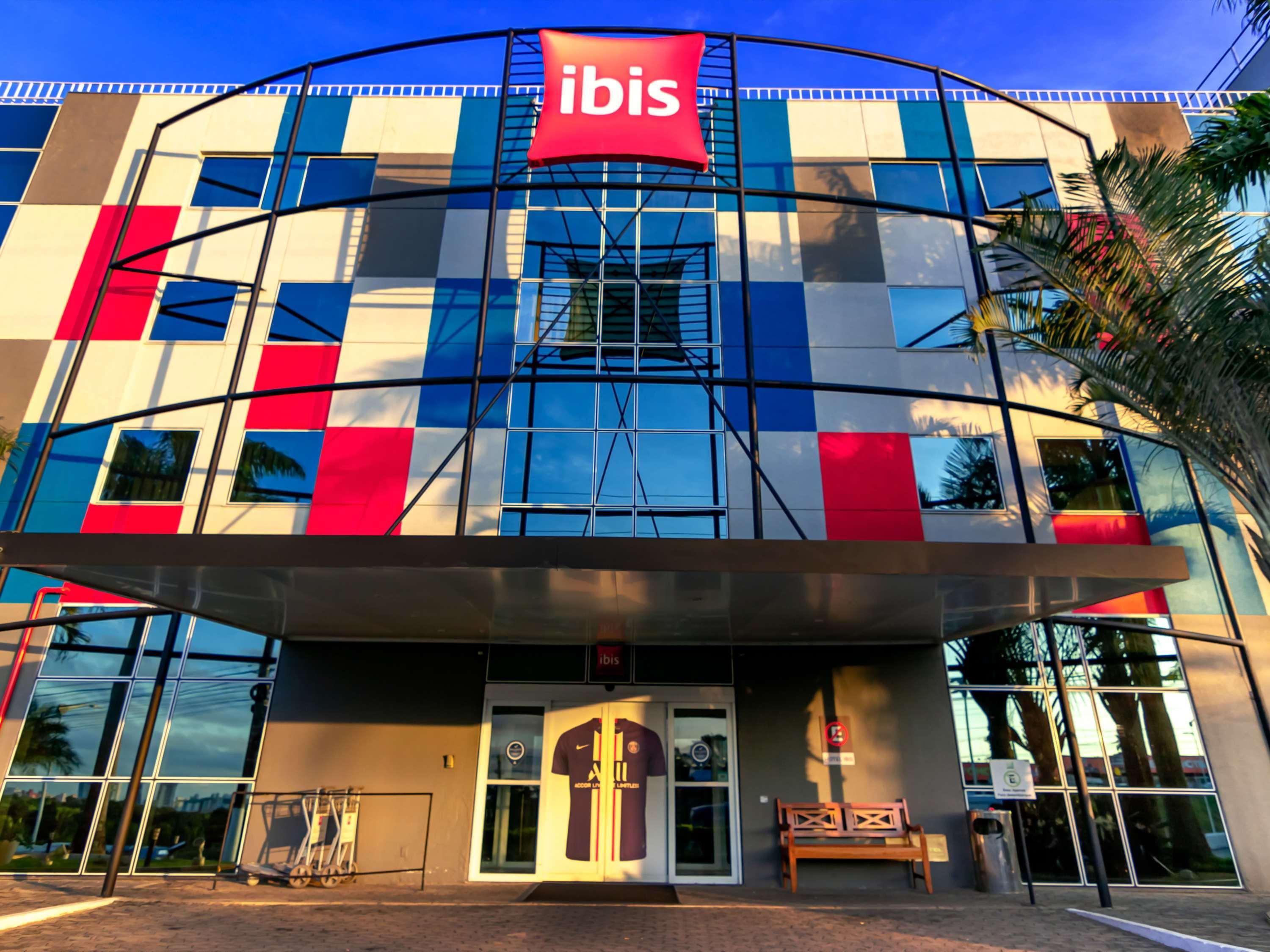 מלון Ibis Vitoria Aeroporto מראה חיצוני תמונה